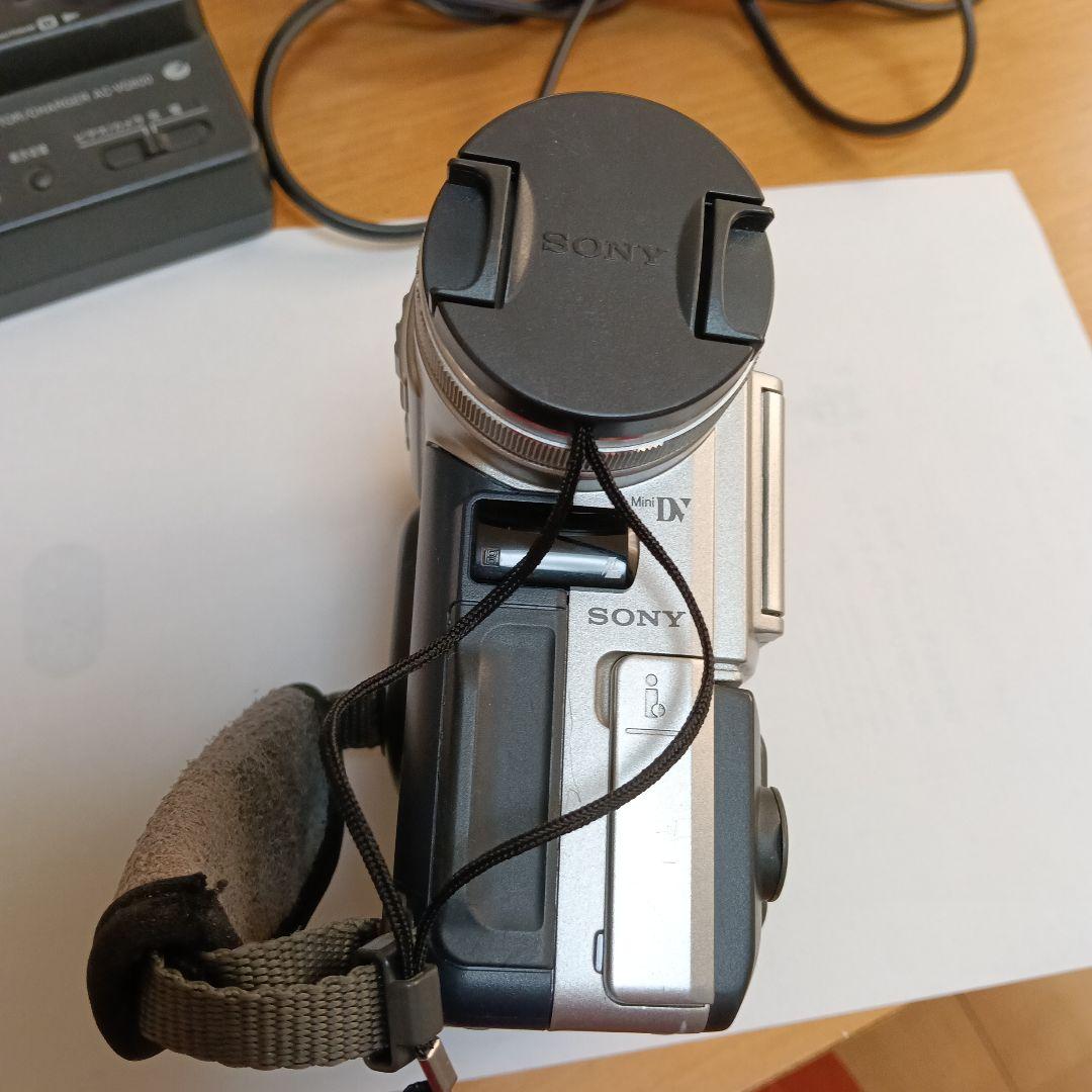 Sony Digital Handycam 本体 + ACアダプター