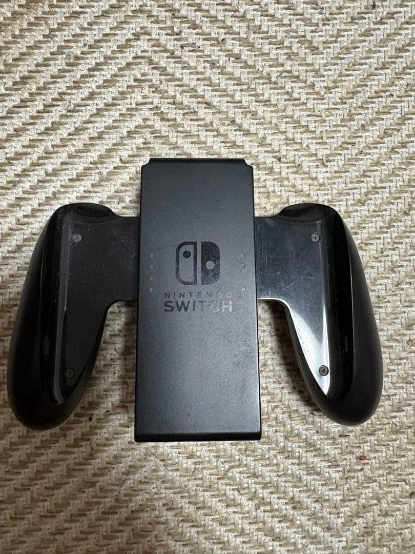 ニンテンドースイッチ本体のみ　Nintendo　Switch