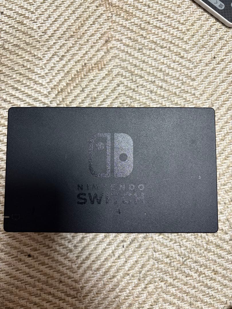 ニンテンドースイッチ本体のみ　Nintendo　Switch