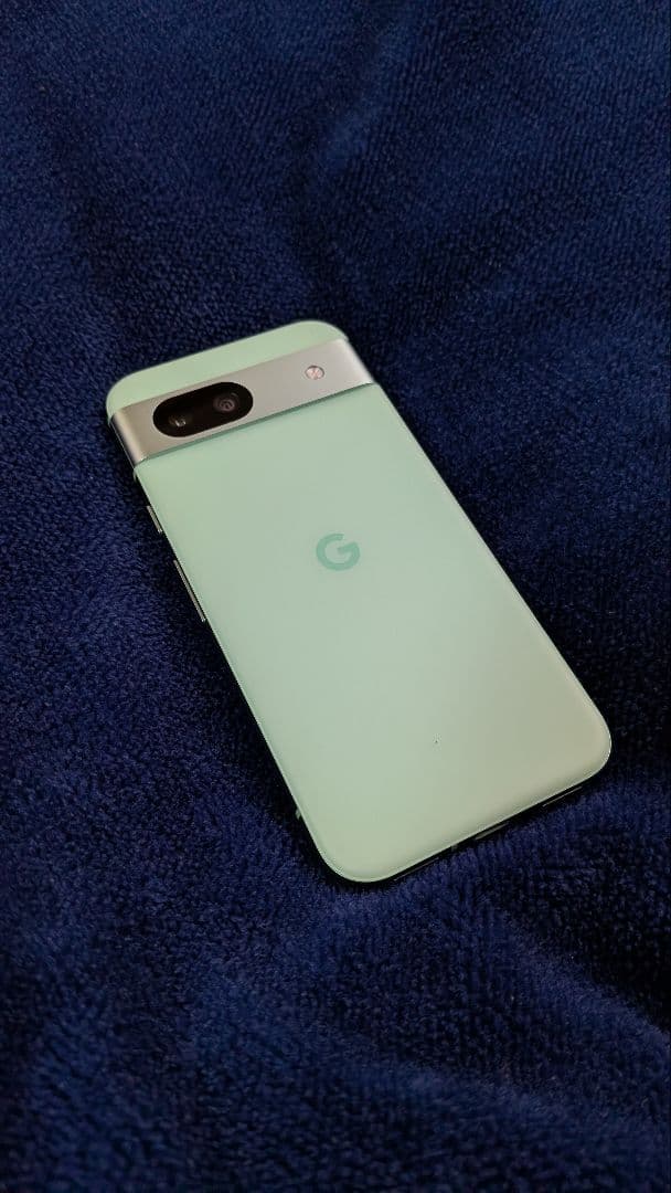 【美品】Pixel8a google アロエ スマホケース付き　シムフリー