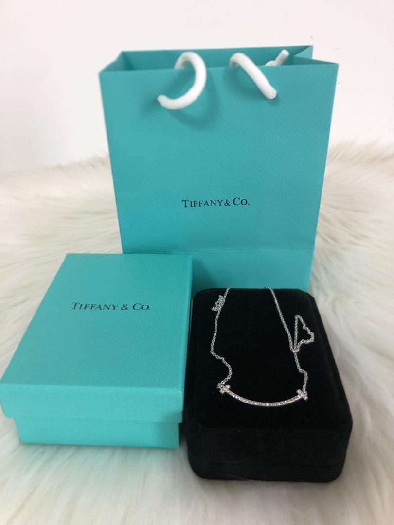 銀ハンドチェーン　微笑logo　ブレスレット　Tiffany&Coファッション
