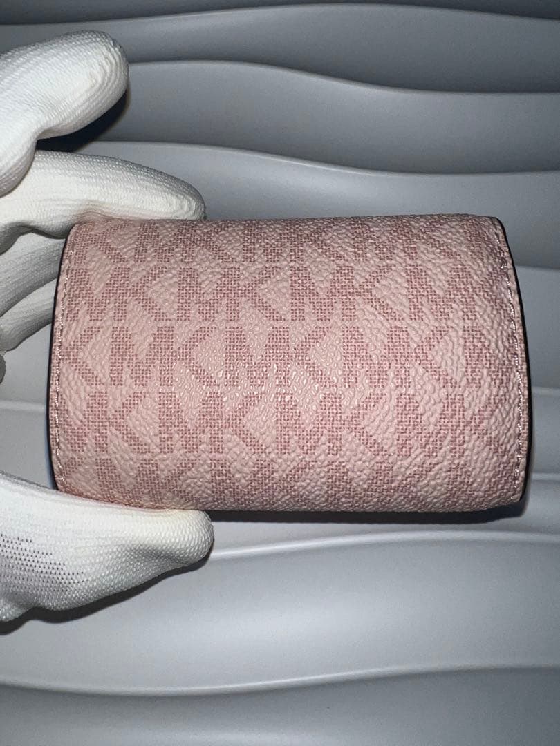 【Michael Kors ピンク 三つ折り財布