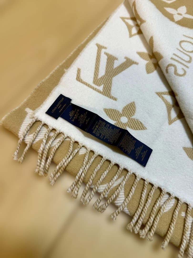 LOUIS VUITTON モノグラムマフラー エセンシャルベージュ