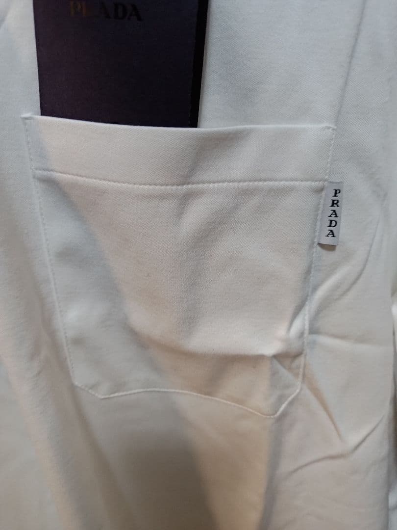 値下げ中【新品】PRADA 白T Mサイズ_UJN658 R201 1WQE
