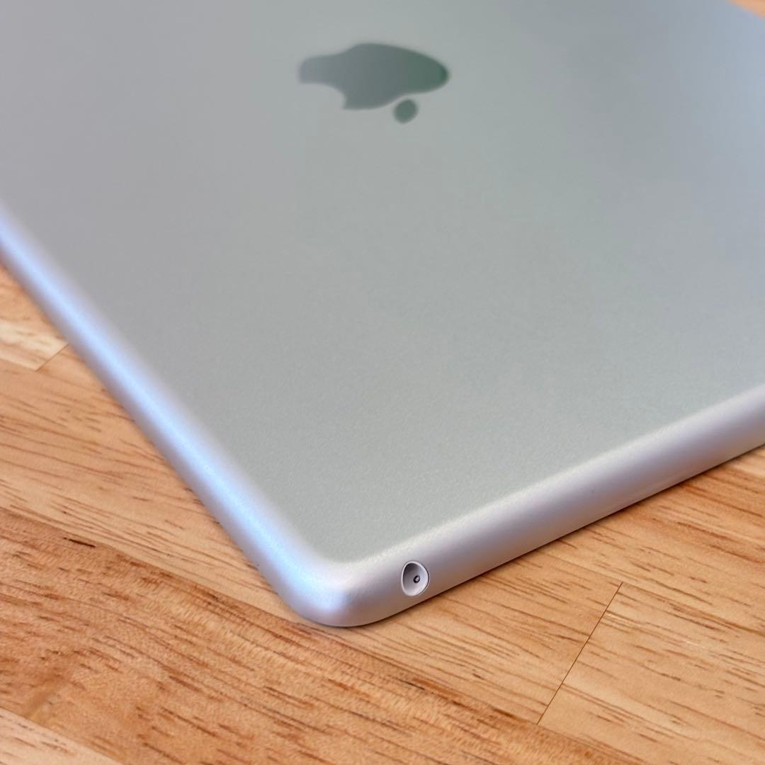 ⭐︎美品 ⭐︎ iPad 第8世代 32GB Wi-Fi バッテリー最大量100%