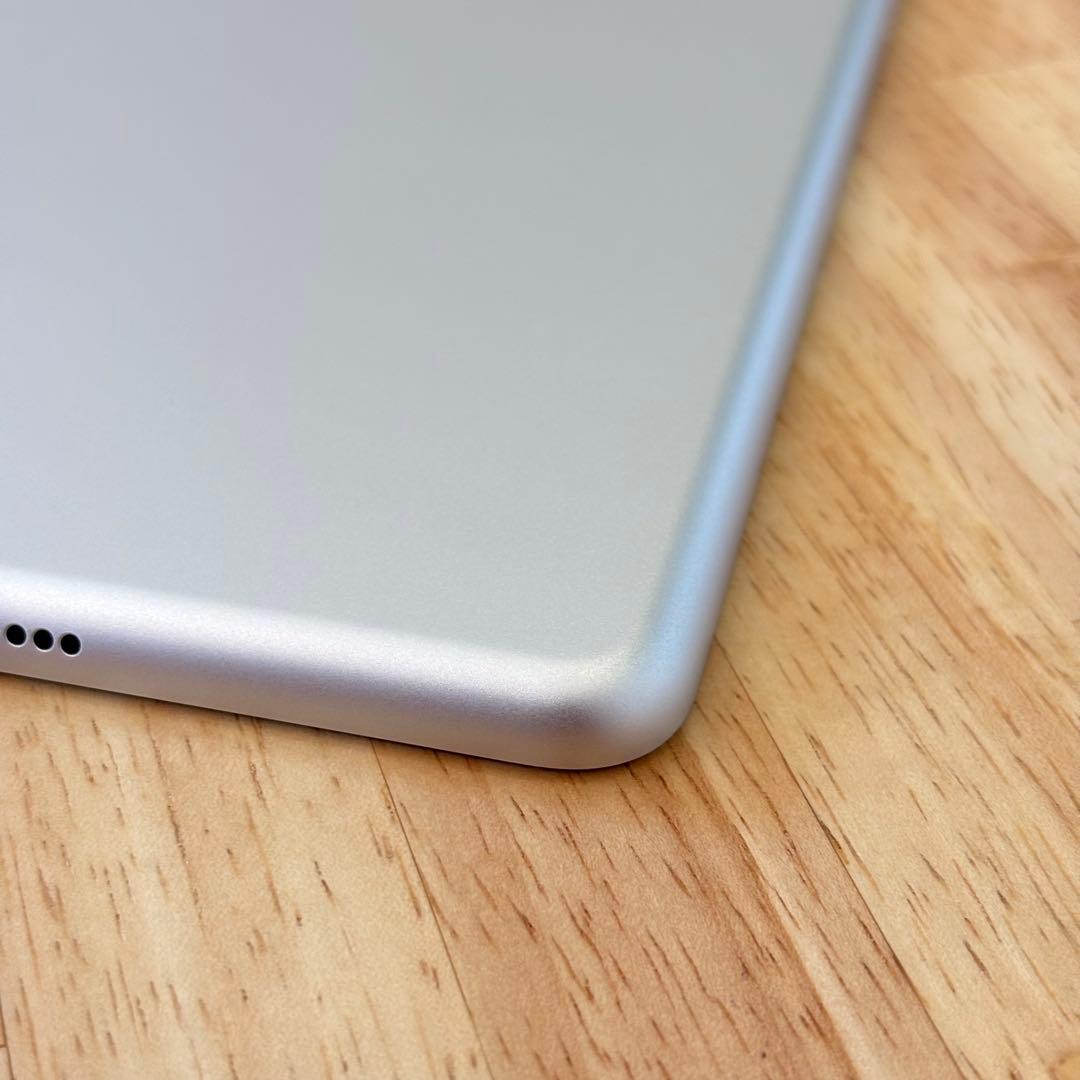 ⭐︎美品 ⭐︎ iPad 第8世代 32GB Wi-Fi バッテリー最大量100%