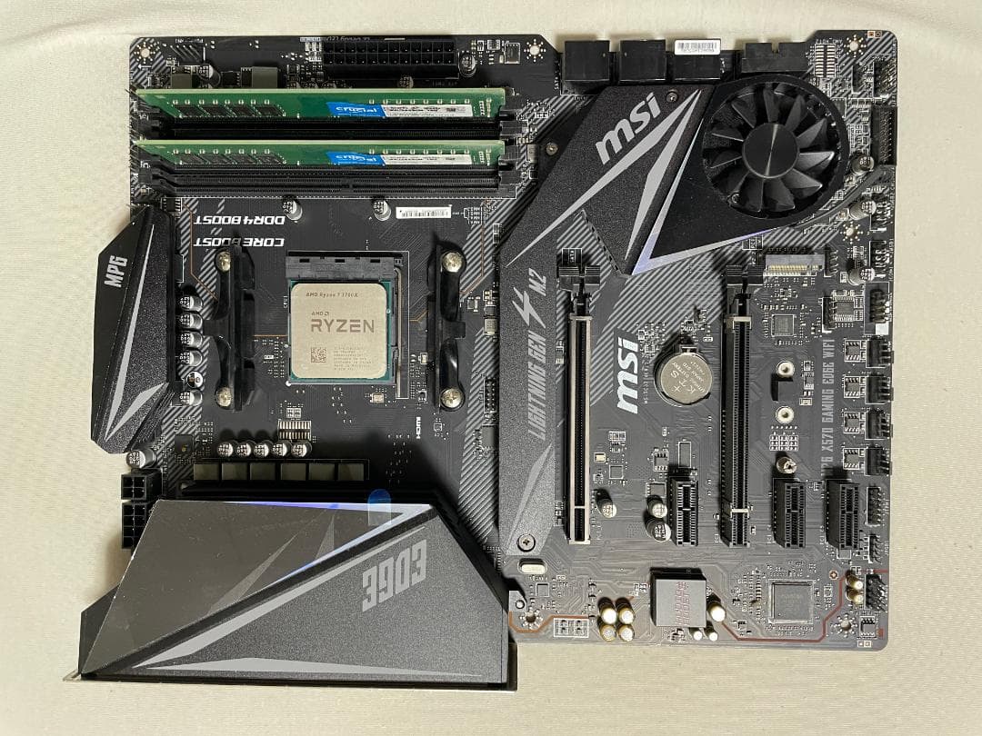 MSI X570マザボ＆Ryzen7 3700X CPU＆ファン＆32Gメモリー