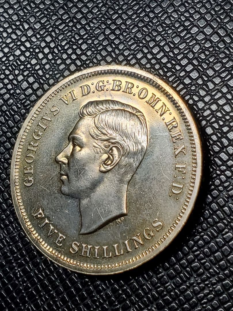 2091.　貴重品　大型　1951年　イギリス　5シリング　硬貨 ジョージ6世