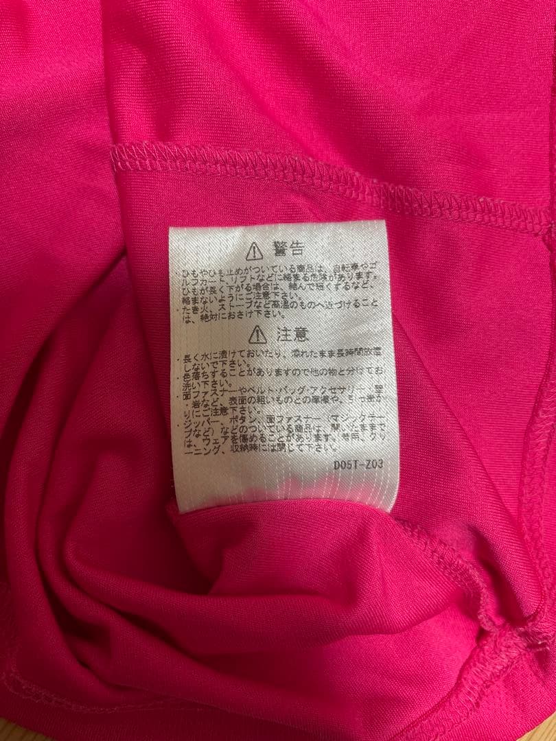 elly【新品未使用】ハーフジップストップス、水着3着