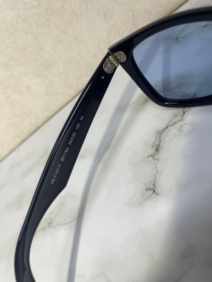 ○RayBan レイバンサングラス ブルー　RB2140 64
