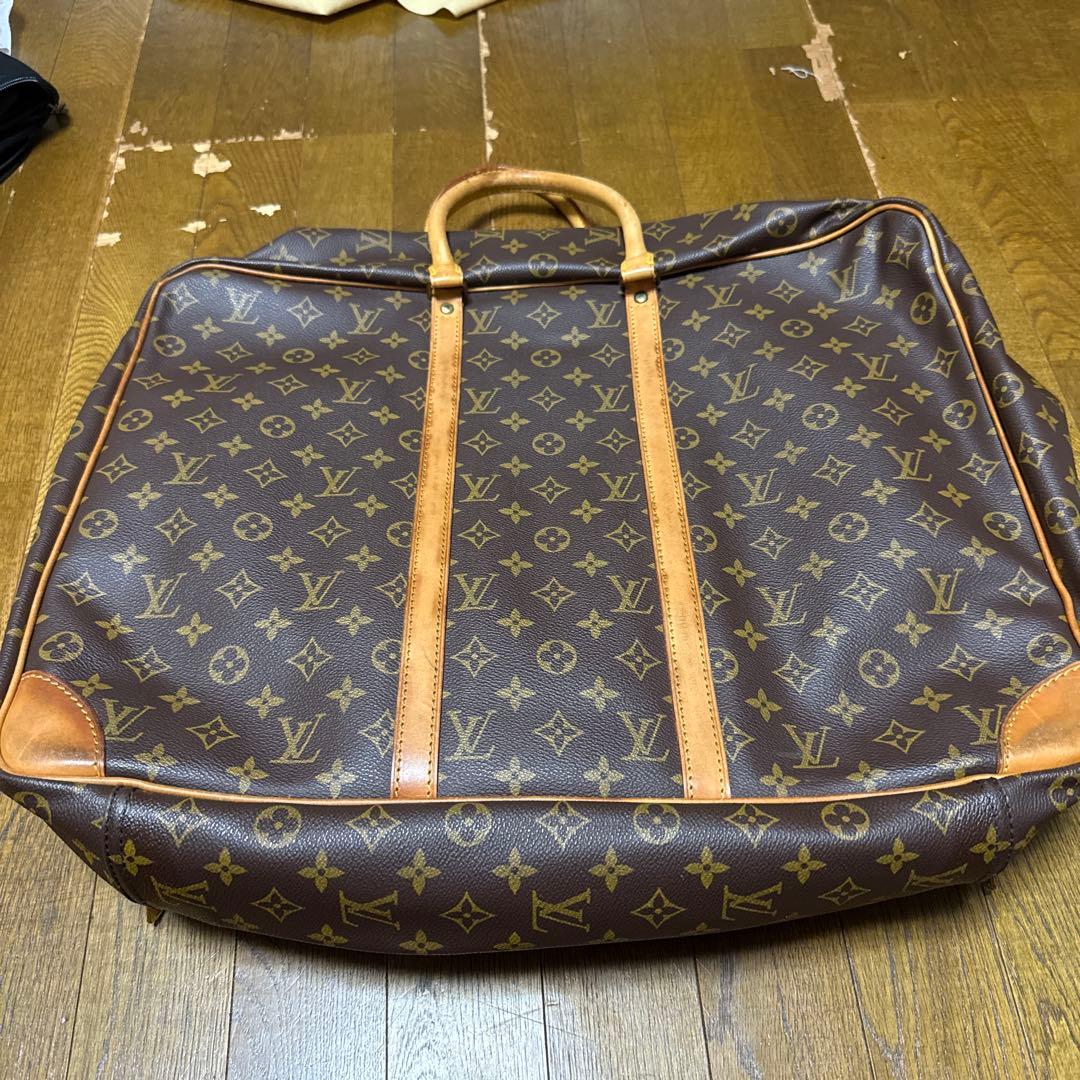 Louis Vuitton モノグラムキャンバス　シリウス50