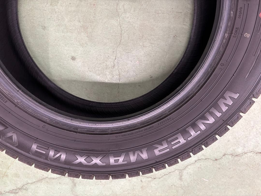 ①冬タイヤ 205/60R16 2本セット通常33000→30000円20日まで