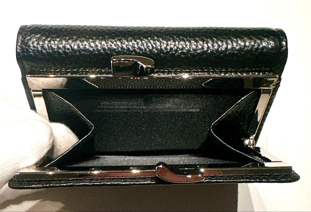 【新品✨人気】Vivienne Westwood 三つ折り財布/ブラック/黒