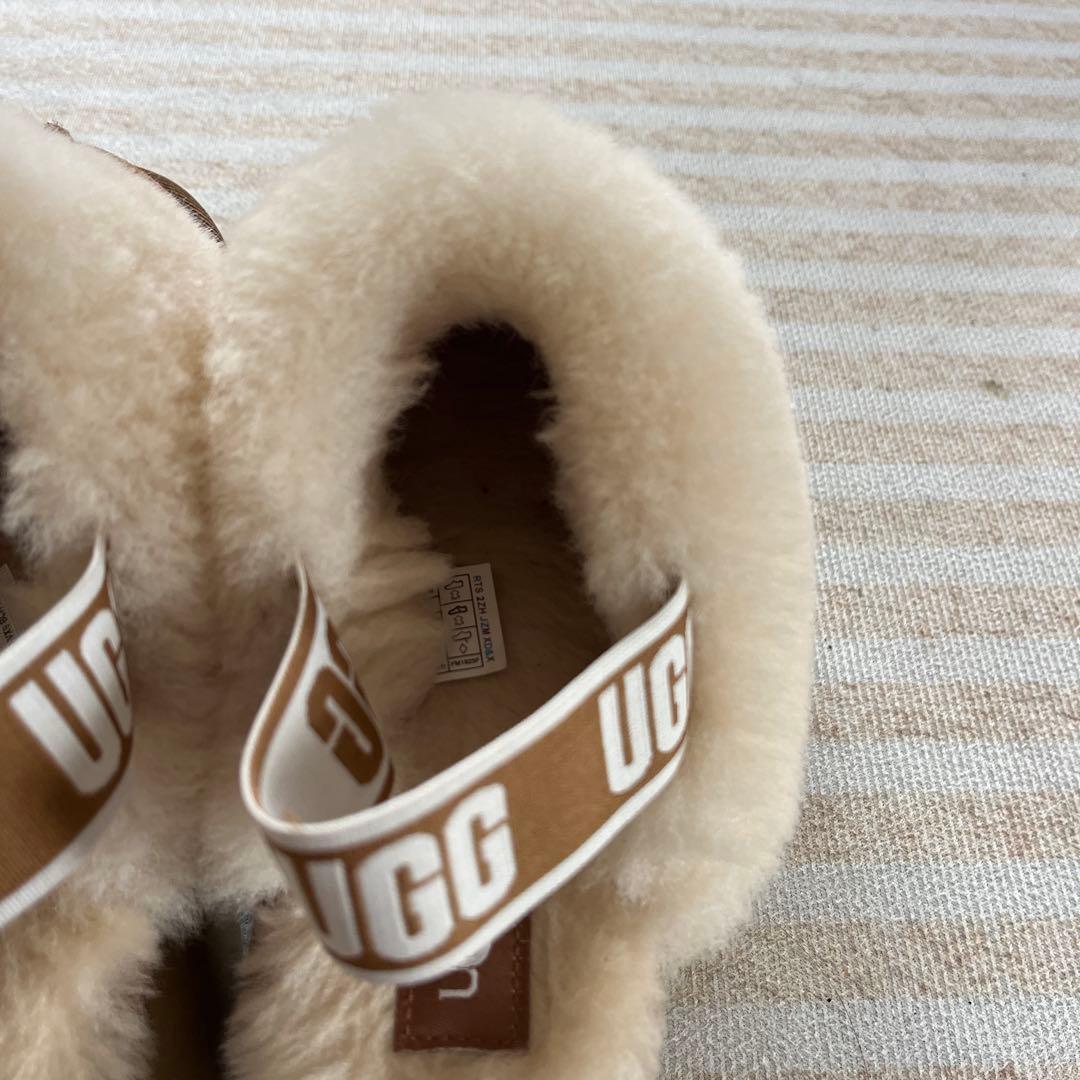 UGG ブラウン 厚底スライドサンダル
