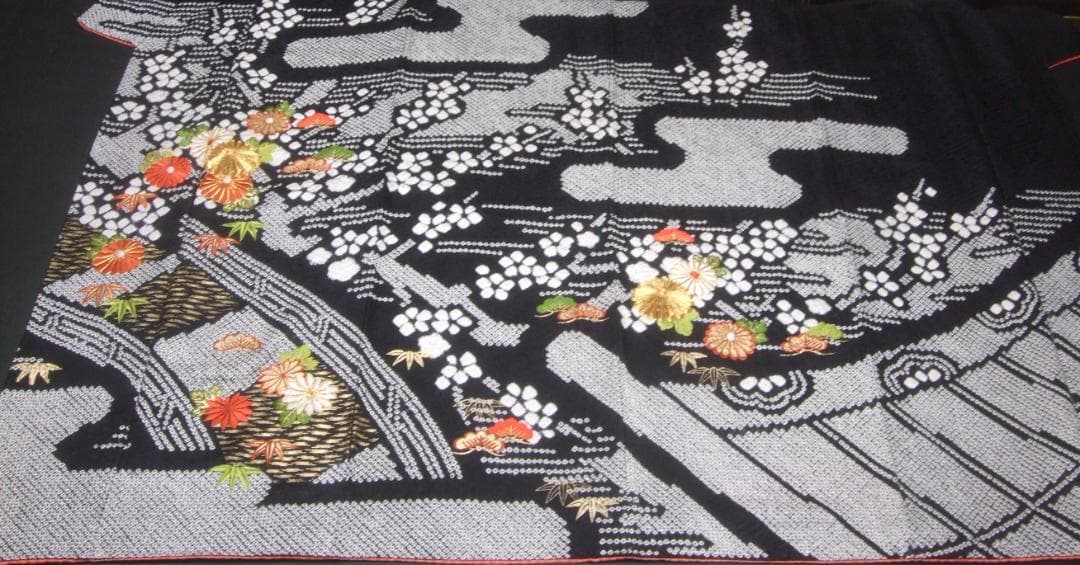 総絞り染め/本絞り染め/金駒刺繍/金彩 振袖フルセット 手絞り ｍ78　成人式