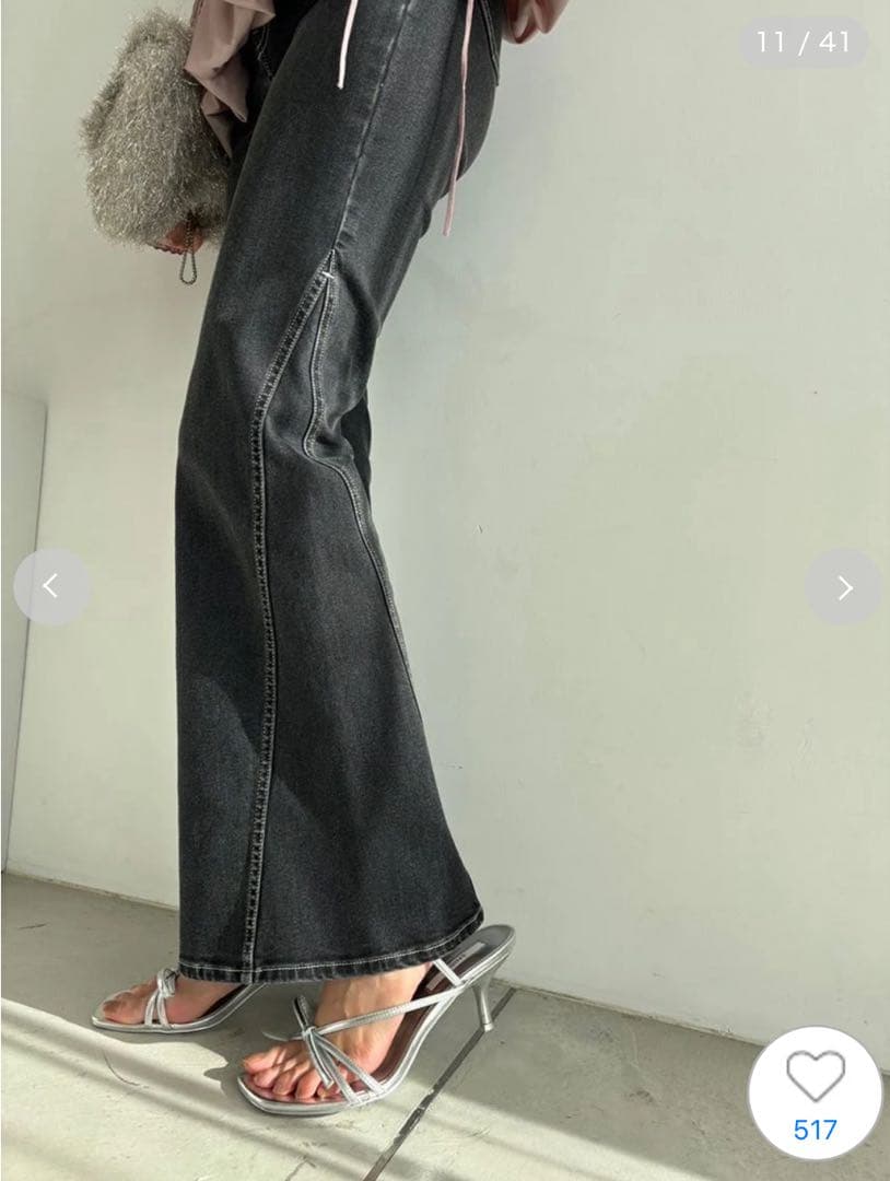 【美品】snidel スナイデル　ストレッチフレアデニムパンツ　ブラック　00