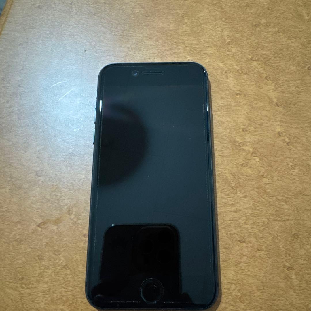 Apple iPhone 8ブラック 本体 64GB