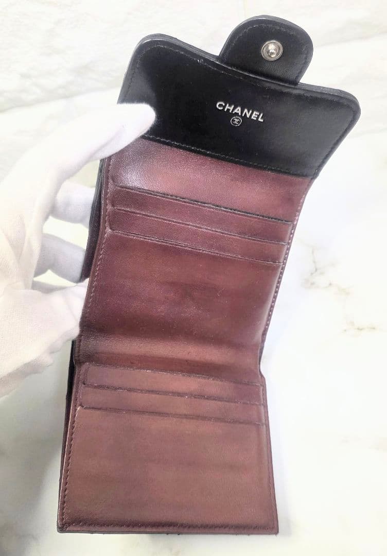 CHANEL マトラッセ ラムスキン Wホック財布 ココマーク 黒 ボルドー