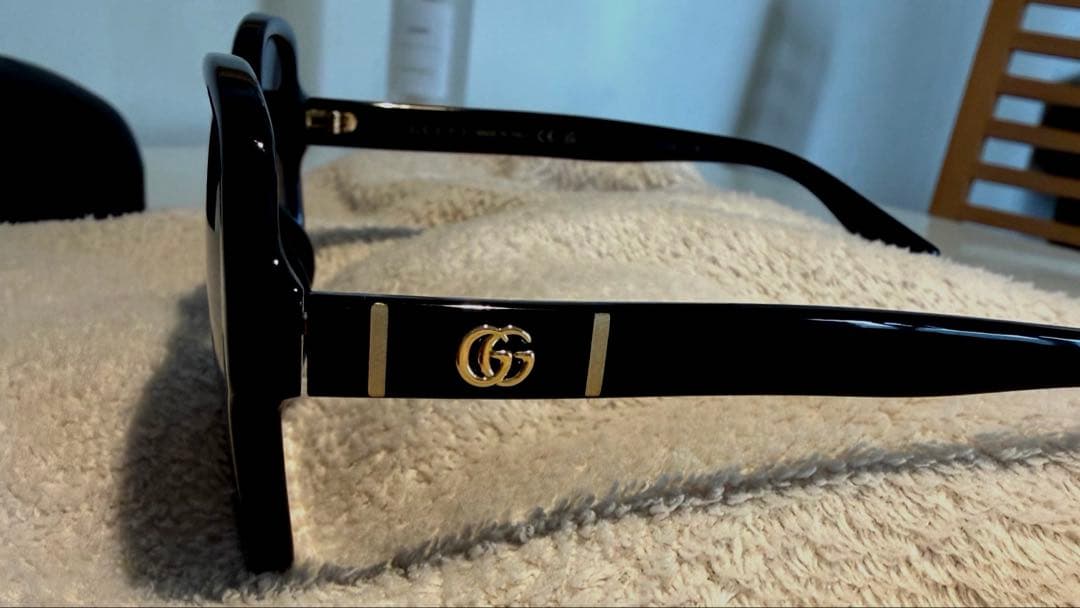 【美品】GUCCIレディースサングラス