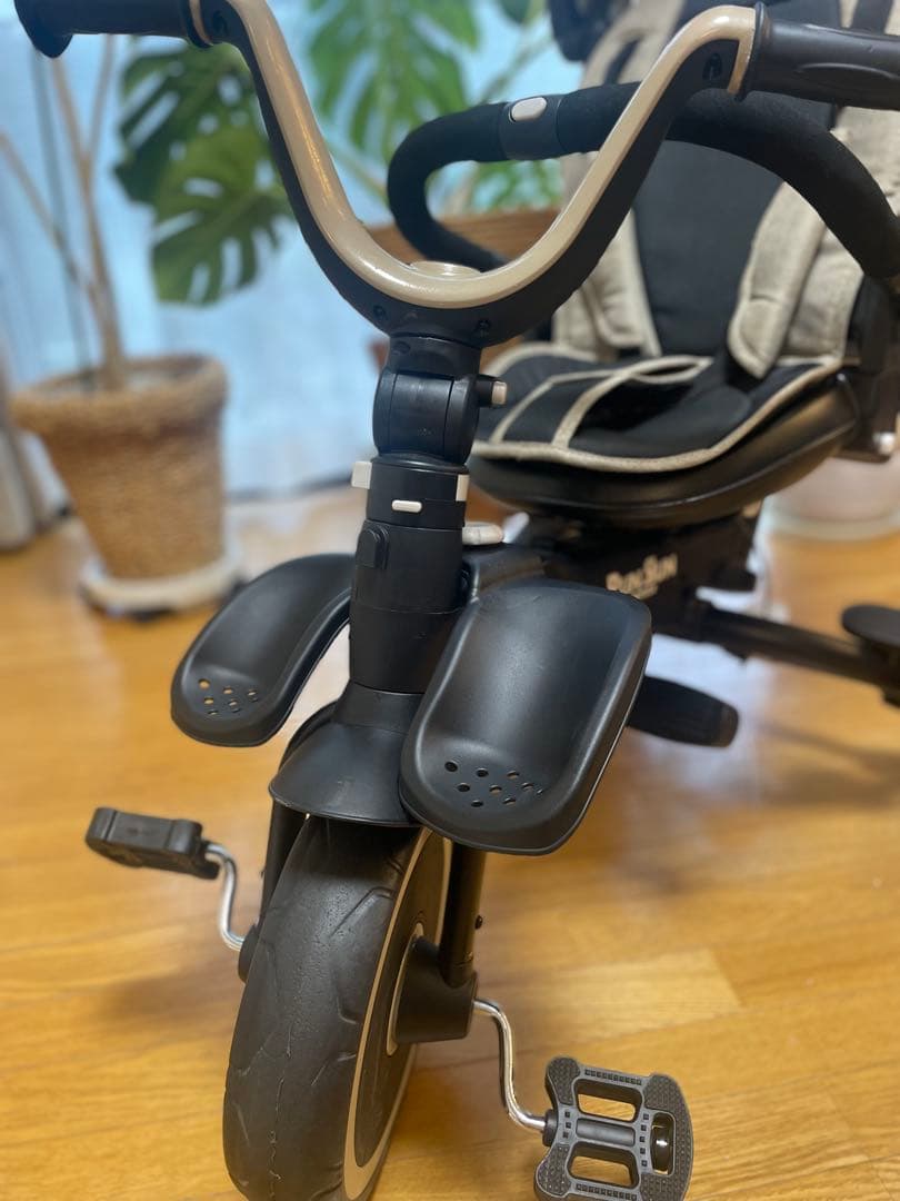 RunRun TRICYCLE 折りたたみ 三輪車