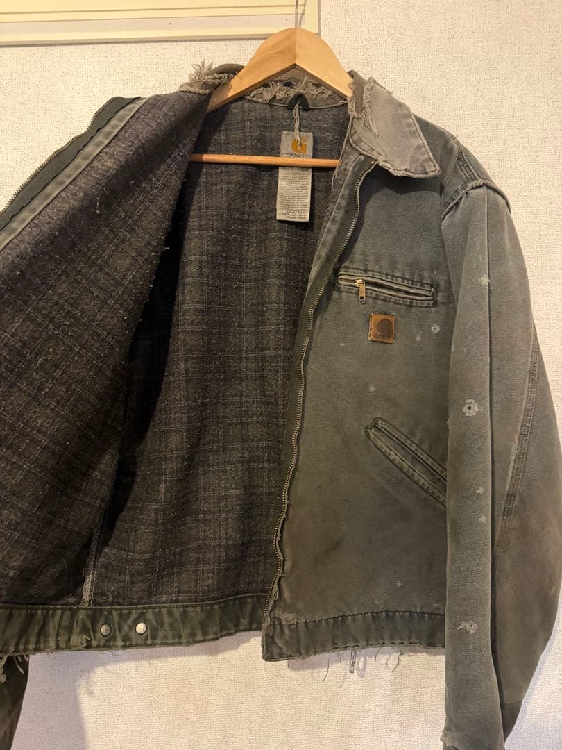 雰囲気抜群‼️Carhartt デトロイトジャケット J97 MOS