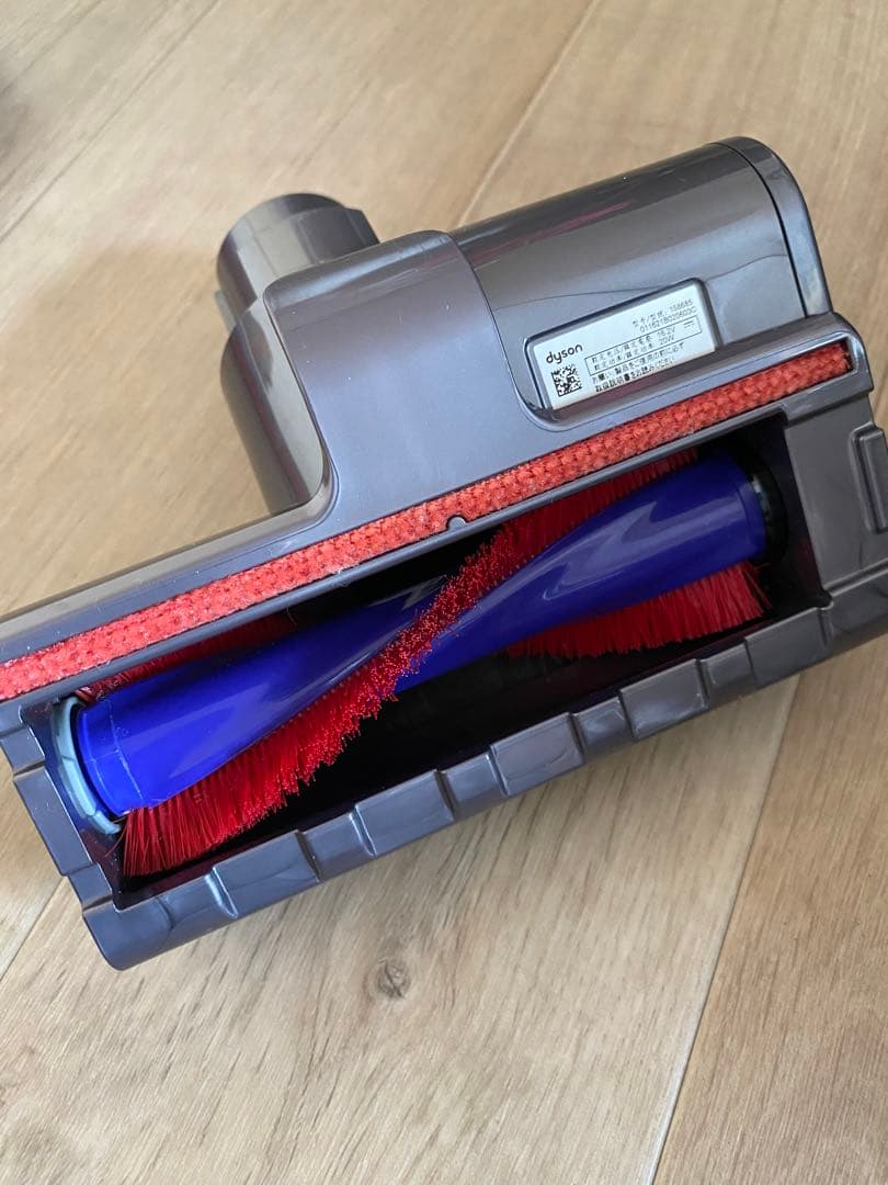 dyson V8 (SV10) コードレスクリーナー セット