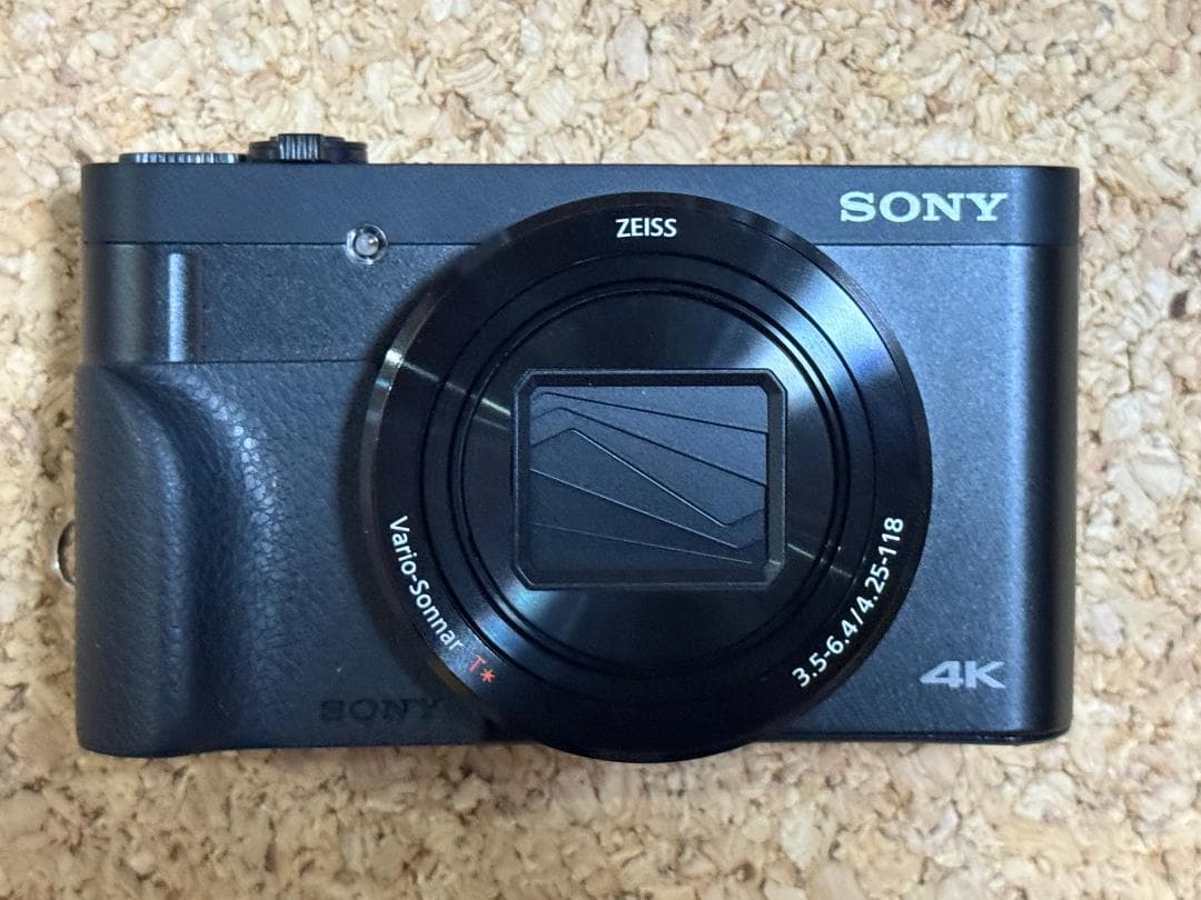 【中古】SONY DSC-WX800 デジタルカメラ（海外版）+ACC-TRBX