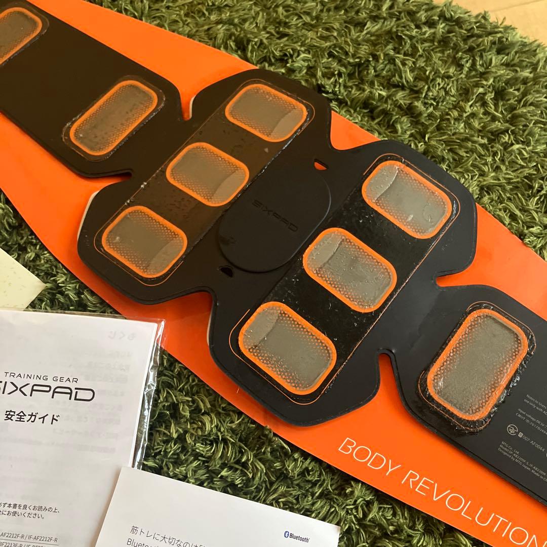 エクササイズグッズ MGT SIXPAD REVOLUTION Abs Belt