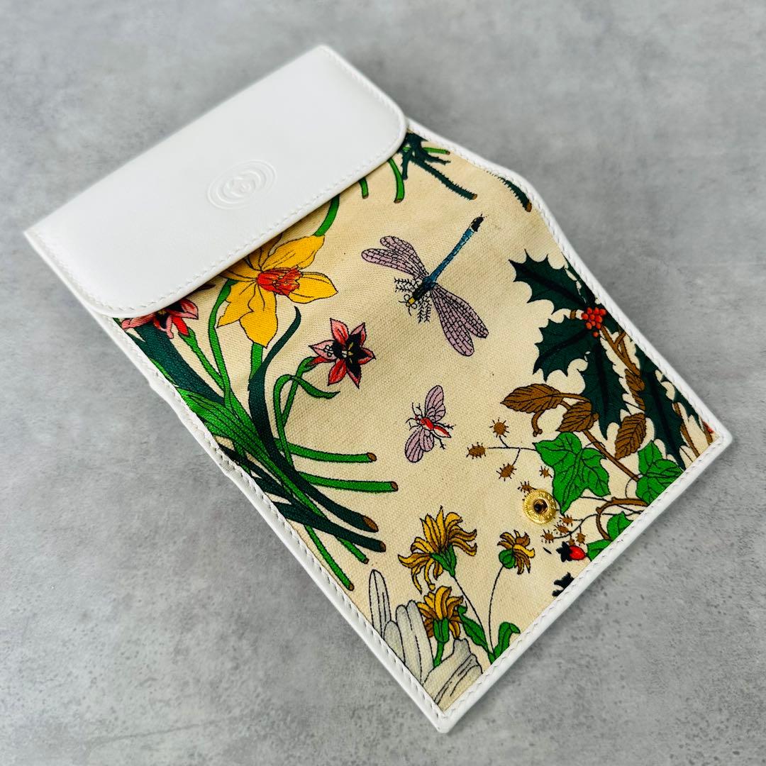 希少✨GUCCI フローラ インターロッキング　花柄　フラワー　二つ折り財布