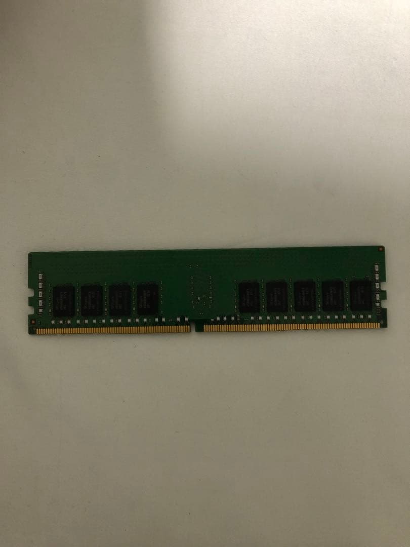 16GB DDR4 PC4-2666 メモリ