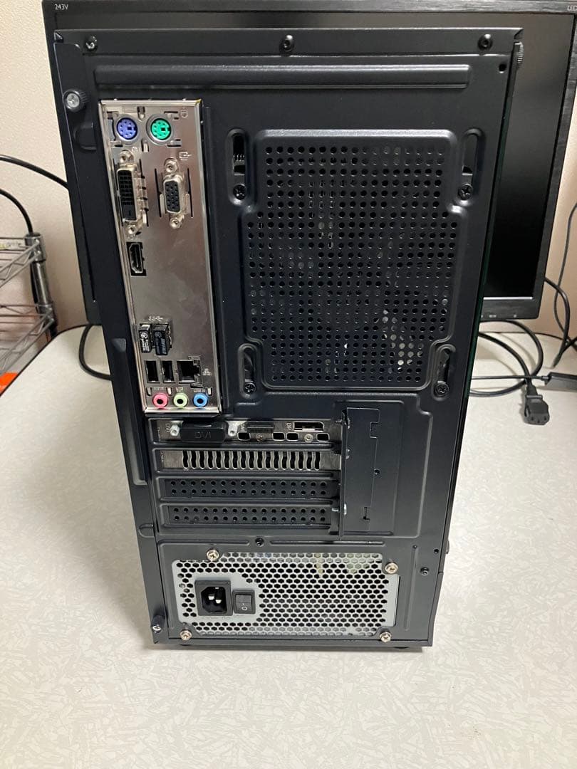 あいうえお　自作PC本体※グラボ無し