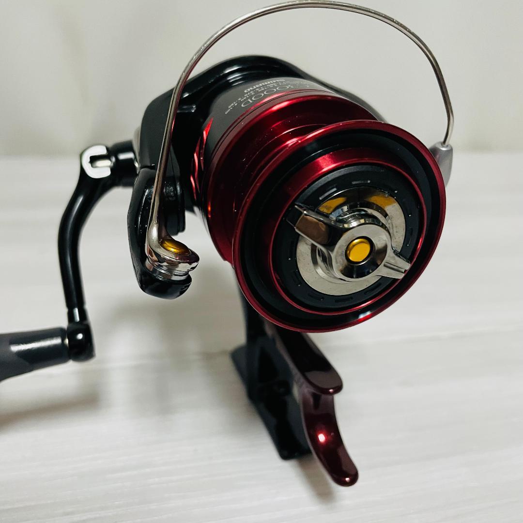 シマノ BB-X Larissa C3000DHG ディープ スピニングリール