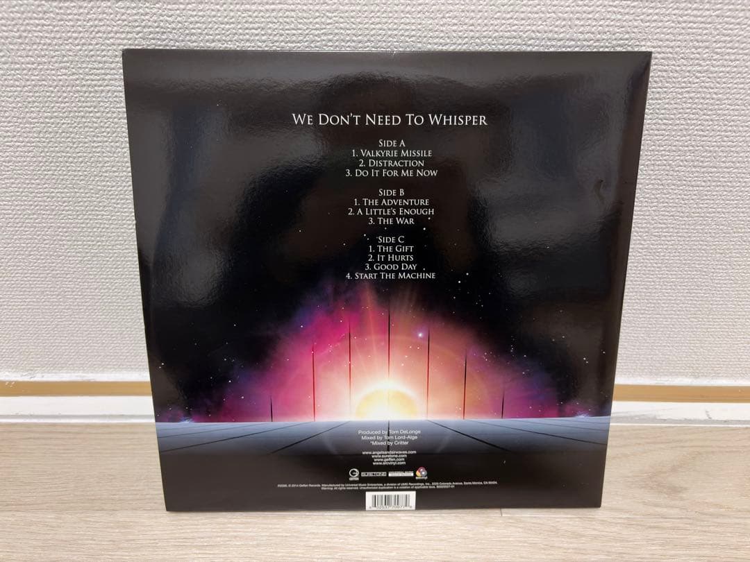 洋楽 AVA We Don't Need to Whisper SRC056