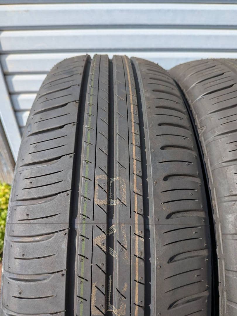 【新車外し】ダンロップ エナセーブ サマータイヤ　ライズ、ロッキー等