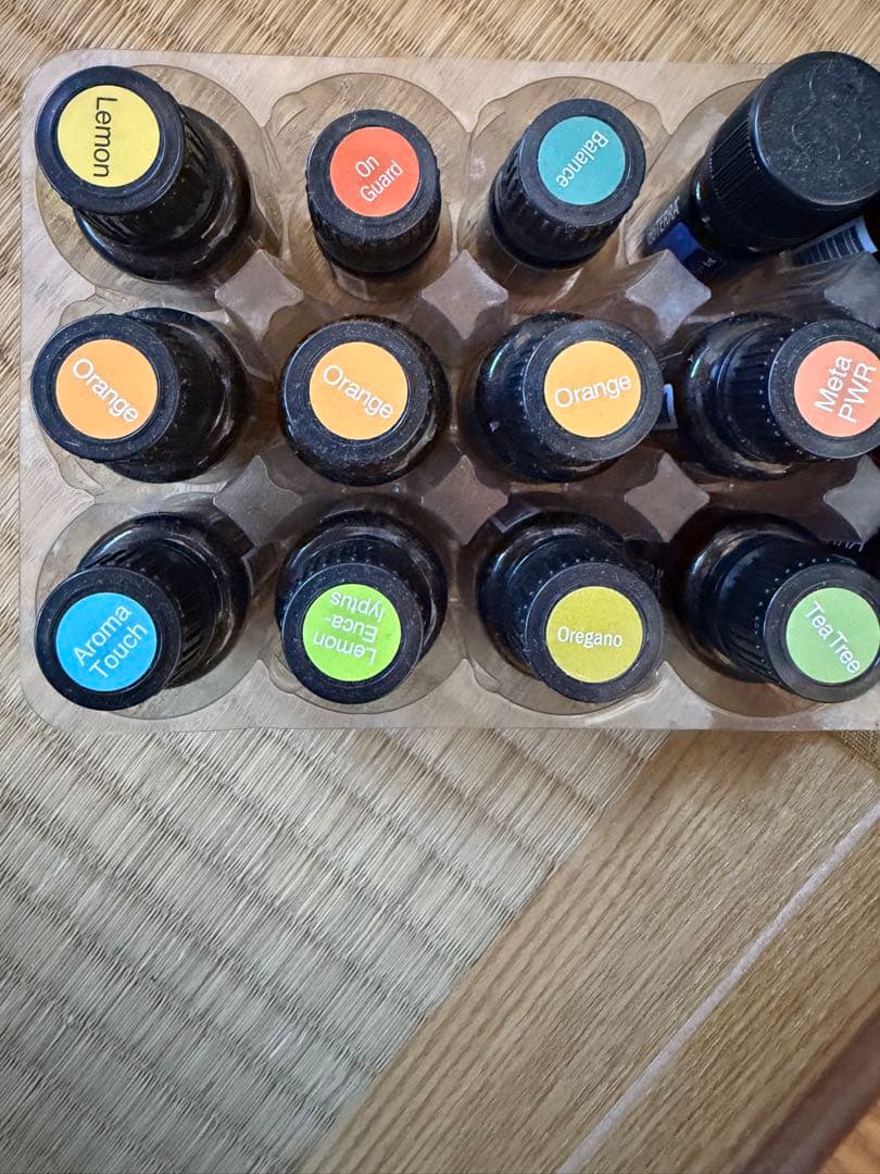 doTERRA エッセンシャルオイル 18本➕木箱セット