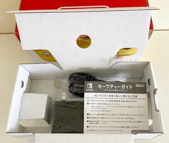 任天堂 ニンテンドー スイッチ ライト Nintendo Switch Lite