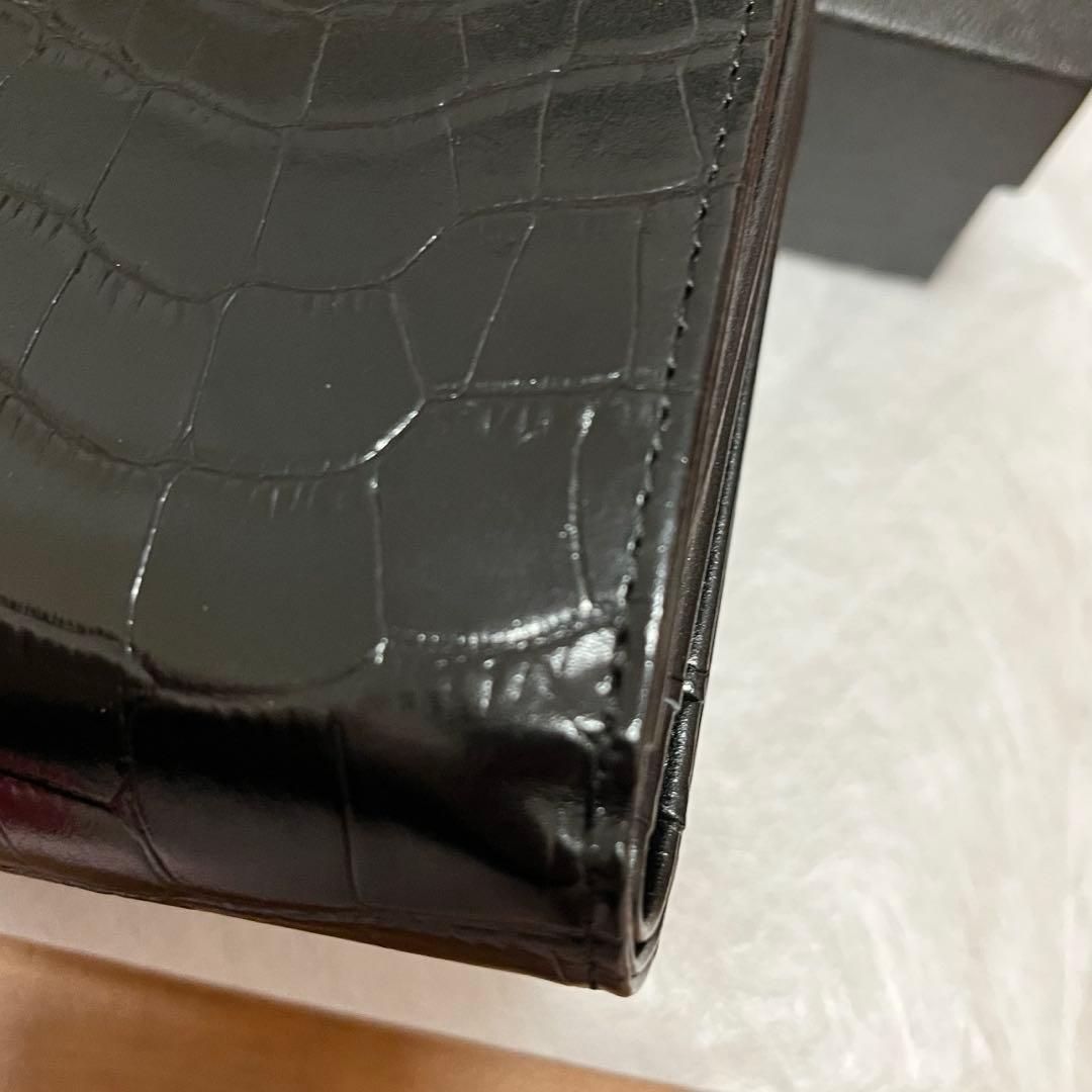 マリークワント　折り財布　ブラック　牛革　ウォレット　クロコ型押し
