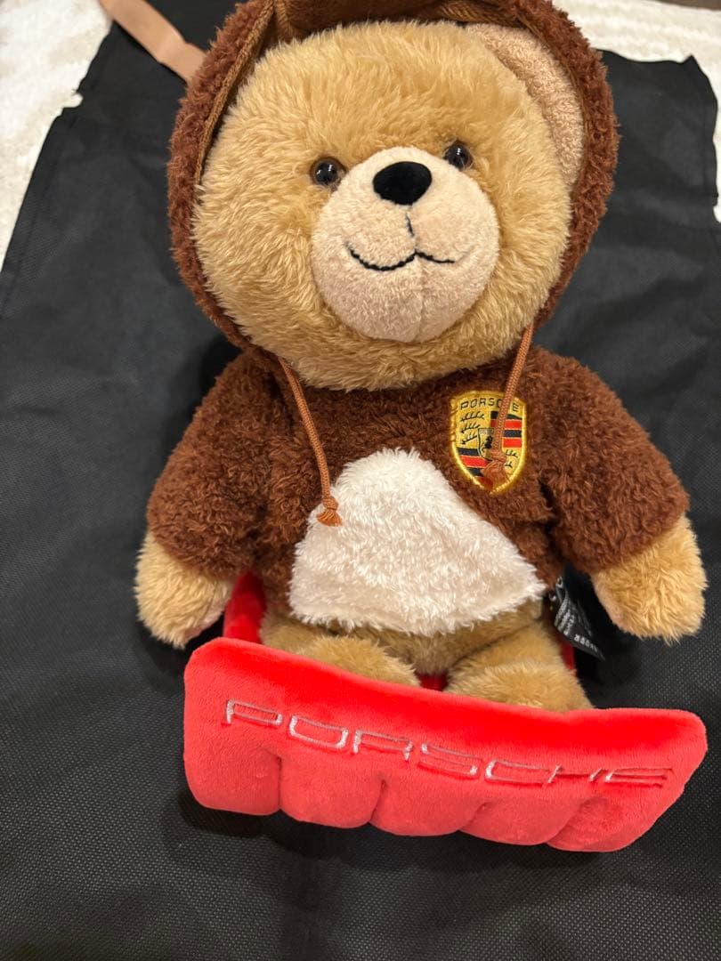 ポルシェ クマのぬいぐるみ