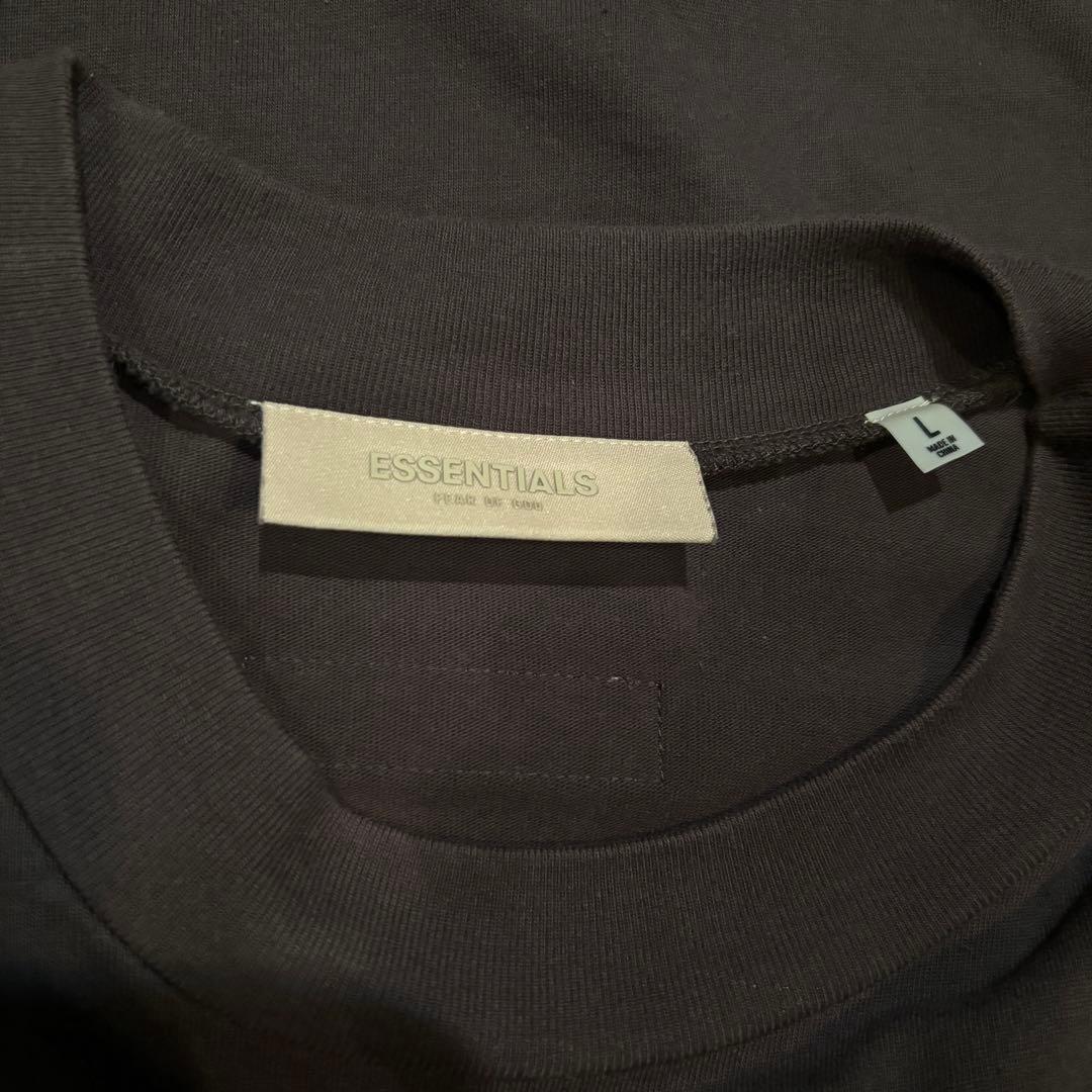 FEAR OF GOD ESSENTIALSフィアオブゴッド　1977 Tシャツ