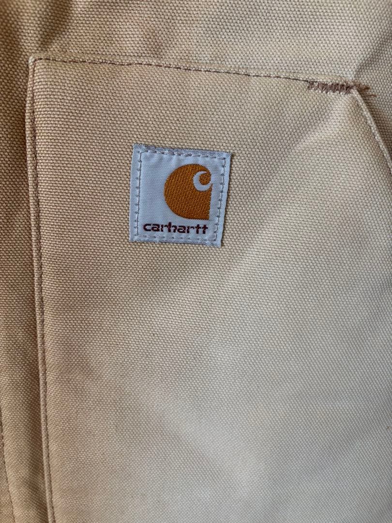 早いもの勝ち　即購入歓迎いたします。Carhartt ベージュ ジッパーベスト