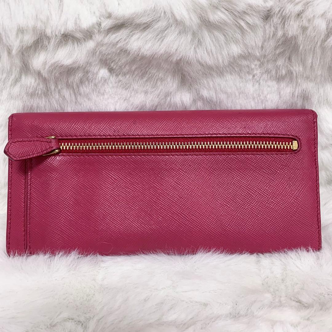良品！PRADA サフィアーノ　メタルロゴ　ピンク系　レディース　長財布