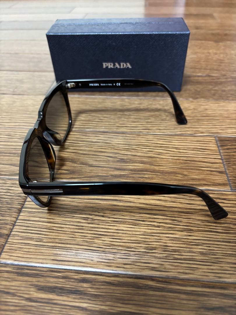 PRADA【プラダ】サングラス　アジアンフィット