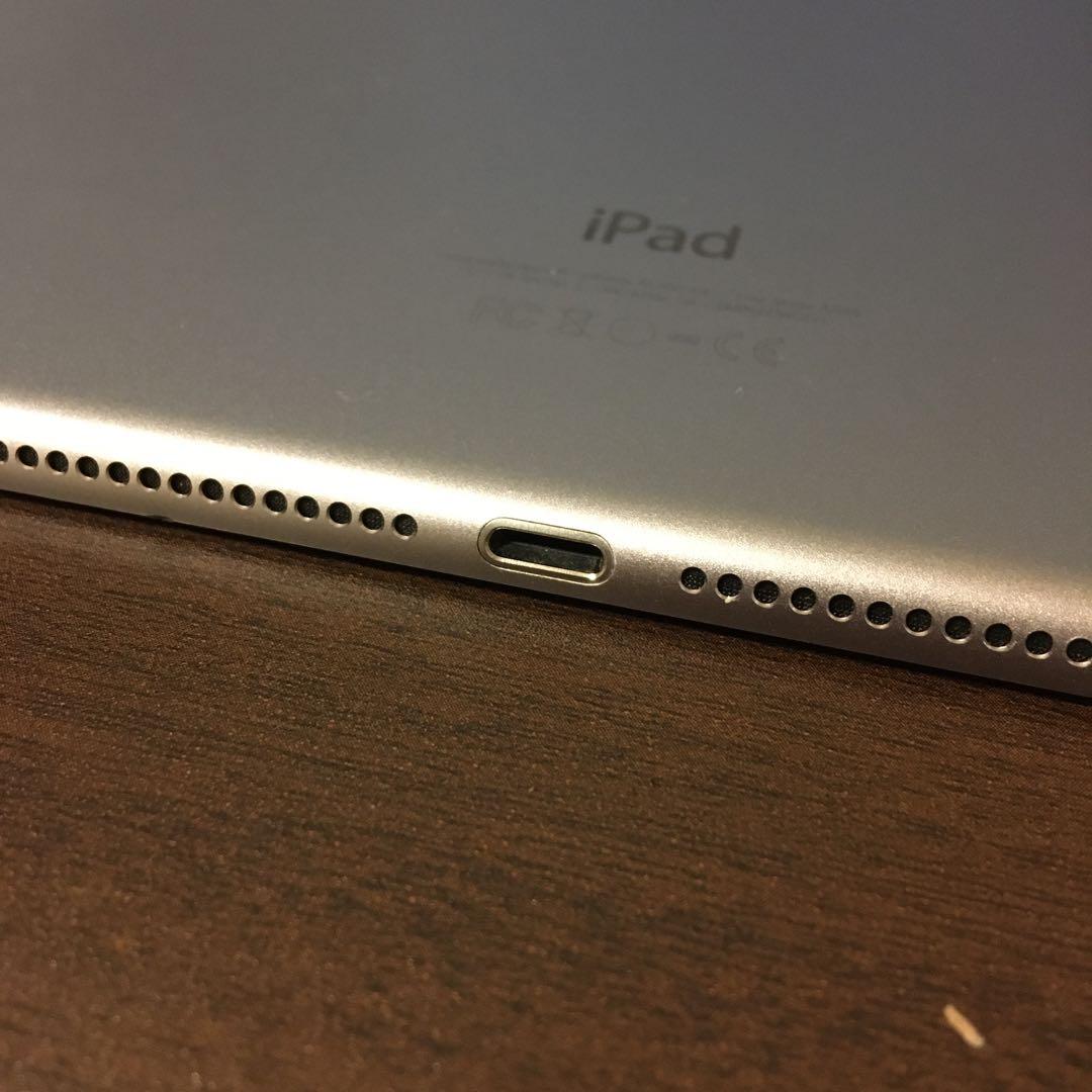 【Apple】iPad Air 2 16GB Wi-Fi スペースグレイ