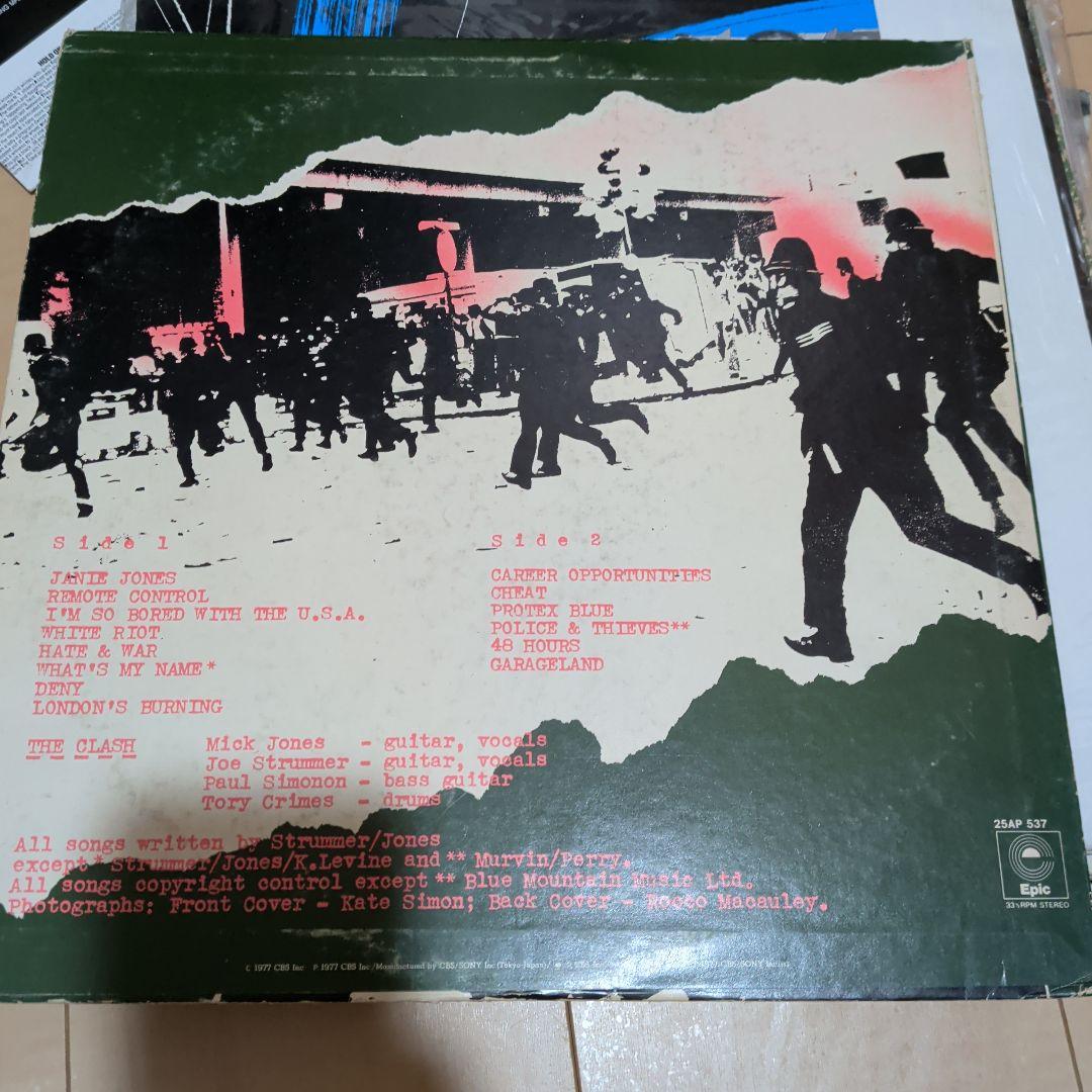 洋楽 The Clash - The Clash (SRAP 537)