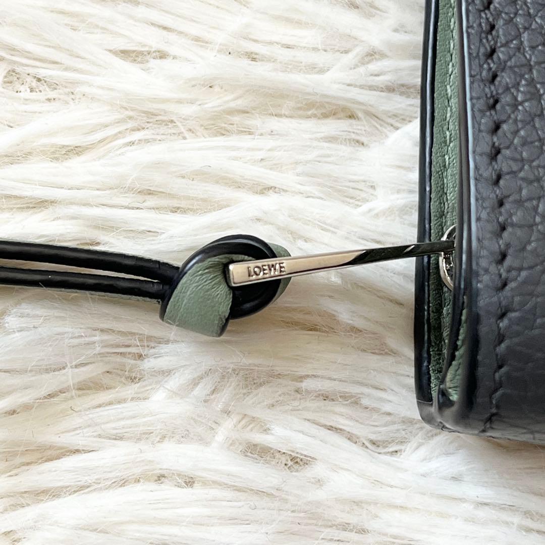 美品✨LOEWEロエベ　バーティカルウォレット　グレー　レザー　アナグラム