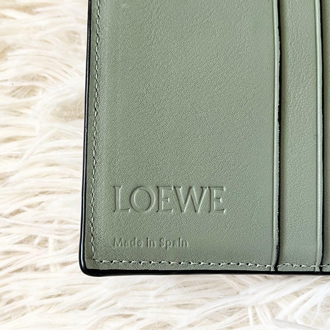 美品✨LOEWEロエベ　バーティカルウォレット　グレー　レザー　アナグラム