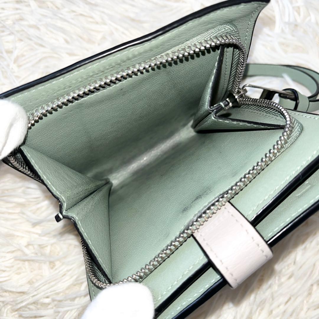 美品✨LOEWEロエベ　バーティカルウォレット　グレー　レザー　アナグラム