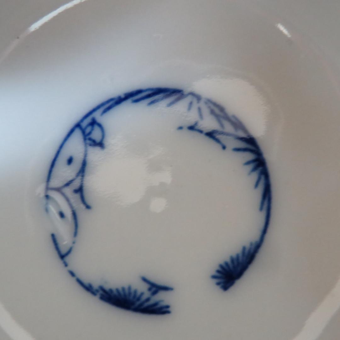 茶碗 蕎麦猪口 湯呑 ぐい飲み 松竹梅 鶴 窯傷 向付 波縁 色絵付け 金彩