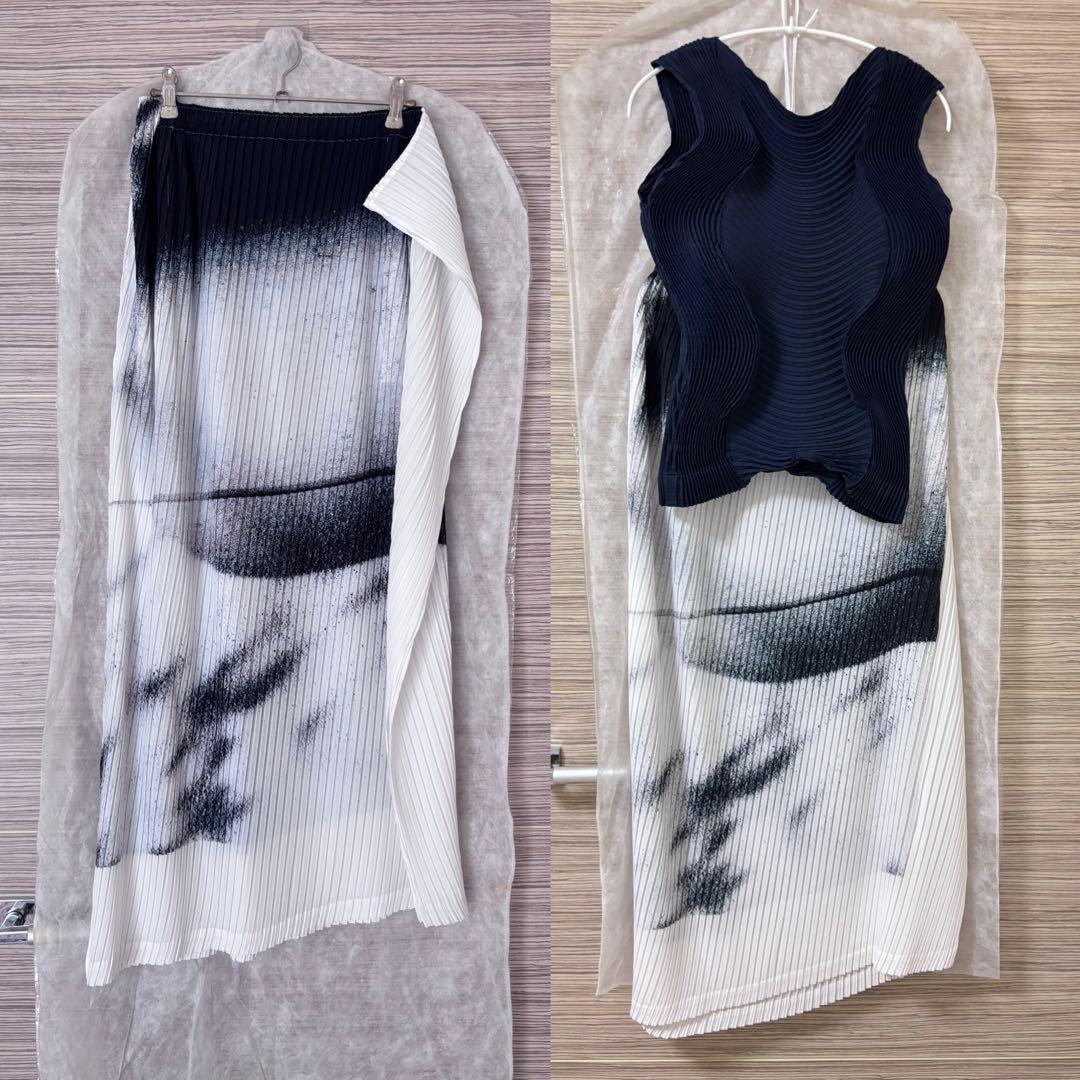 スカート 2025SS ISSEY MIYAKE SHADOW STUDY PLEATS