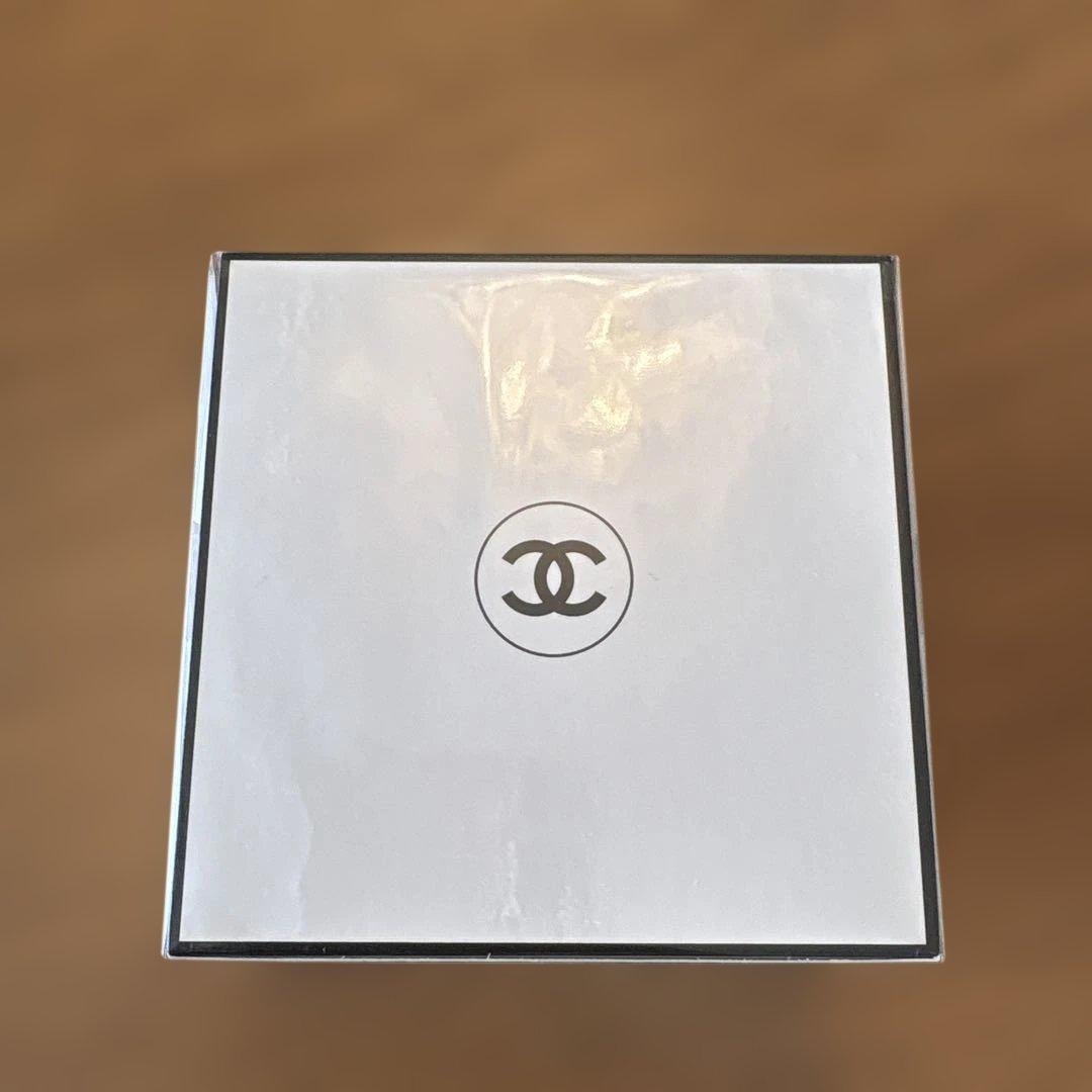 シャネル　ボディクリームno5 CHANEL 新品